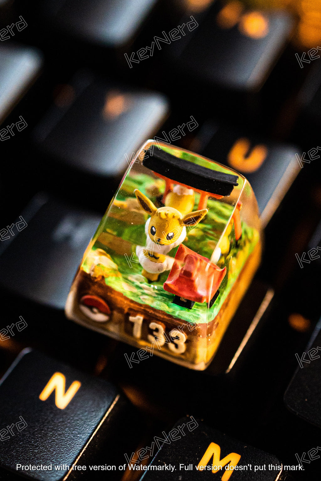 Ee.ve.e keycap, Custom pok.e.mon keycap, handmade keycaps, Artisan keycap, Cherry mx keycaps, Mechanical Gaming Keyboard, Gif