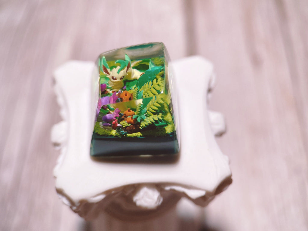 L.ea.fe.on keycap, Custom p.oke..mon keycap, Keycap, Keycaps, Artisan keycap, Cherry mx keycaps, Mechanical Gaming Keyboard,