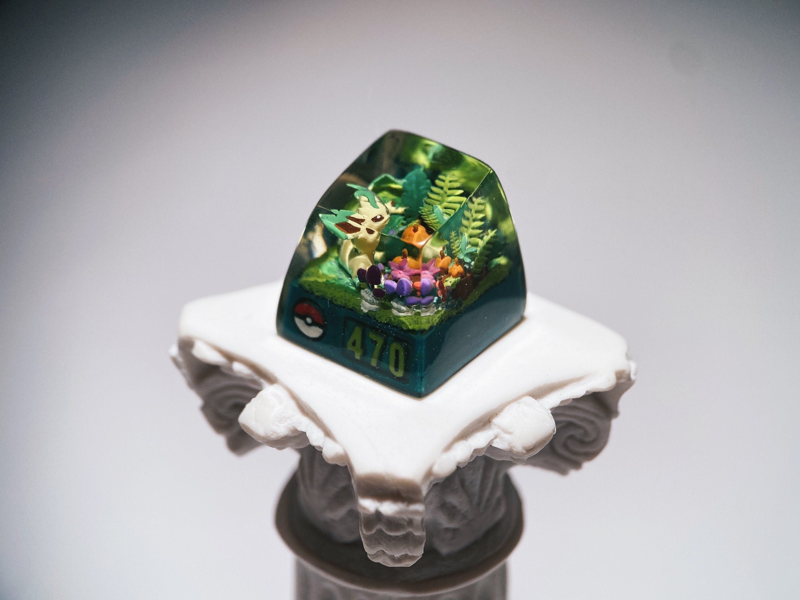 L.ea.fe.on keycap, Custom p.oke..mon keycap, Keycap, Keycaps, Artisan keycap, Cherry mx keycaps, Mechanical Gaming Keyboard,