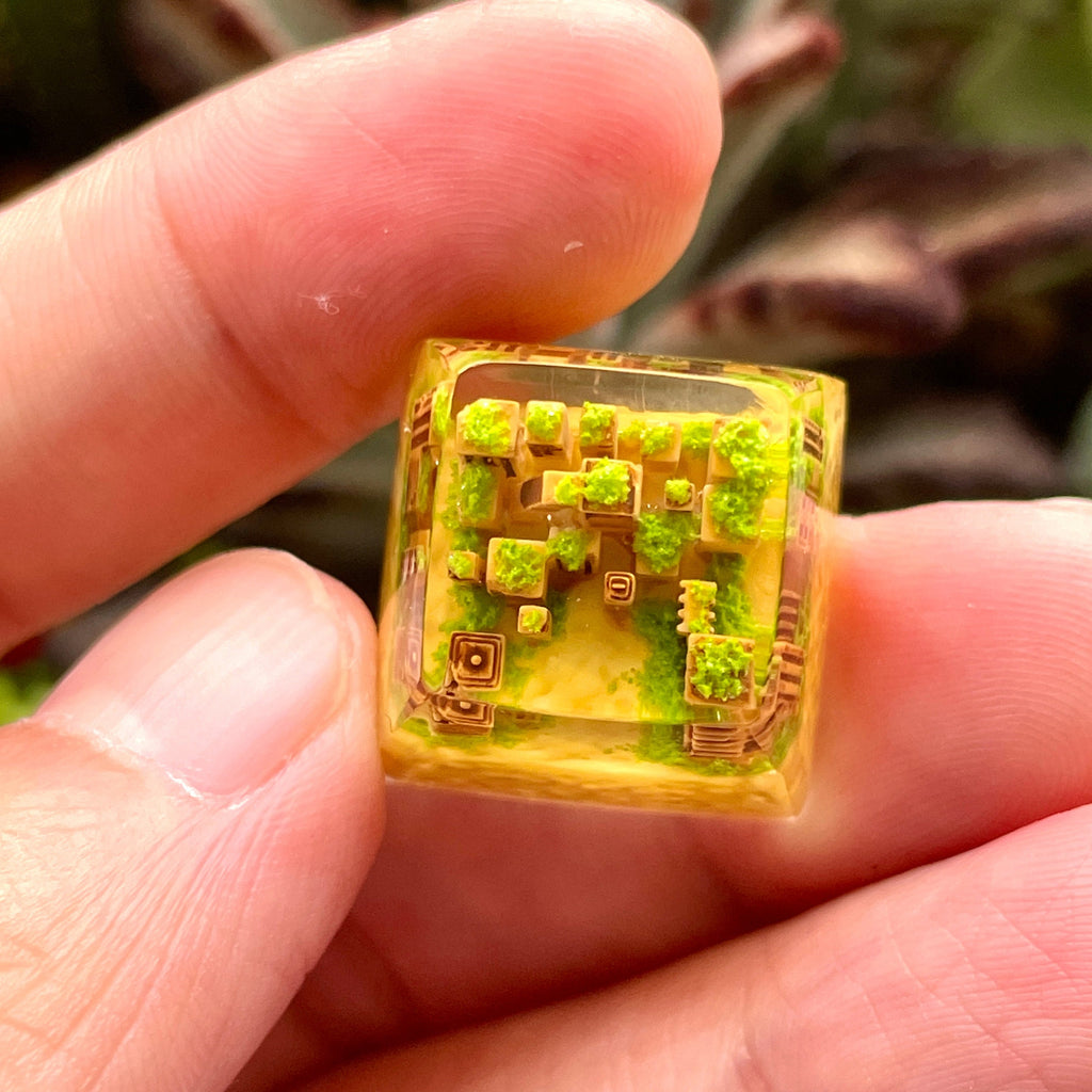 Handmade Abandoned City Keycaps,City Theme Resin Keycap,Mechanical Keyboard Keycaps,Epoxy of Resin Key Cap