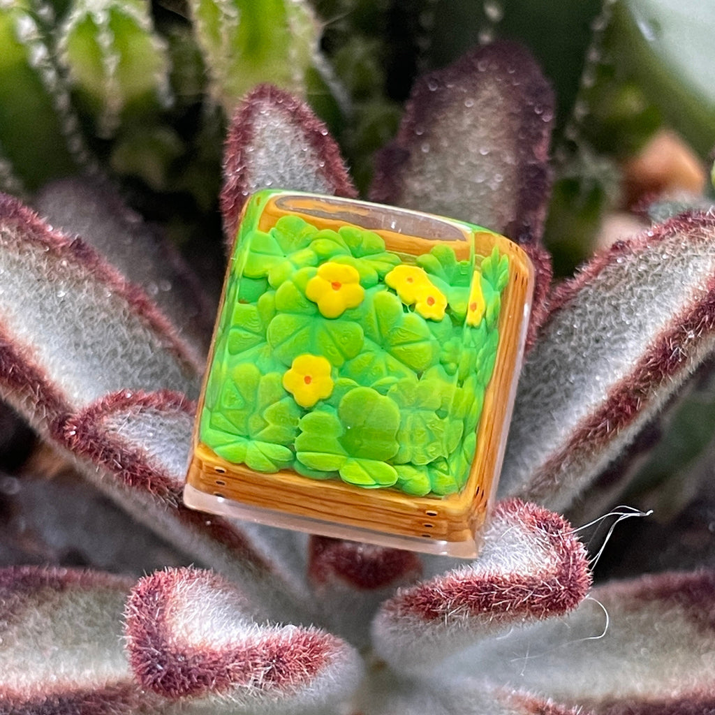 Handmade Plant keycap,Four-leaf clover resin keycap,Flowers keycap