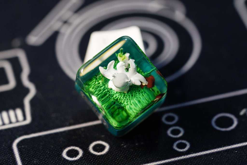 6 tails Ninja Keycap, Beast Keycap,Anime Keycap, Resin Keycap, Custom Keycaps, ESC Keycap Set, Handmade Keycap, Cube keycap