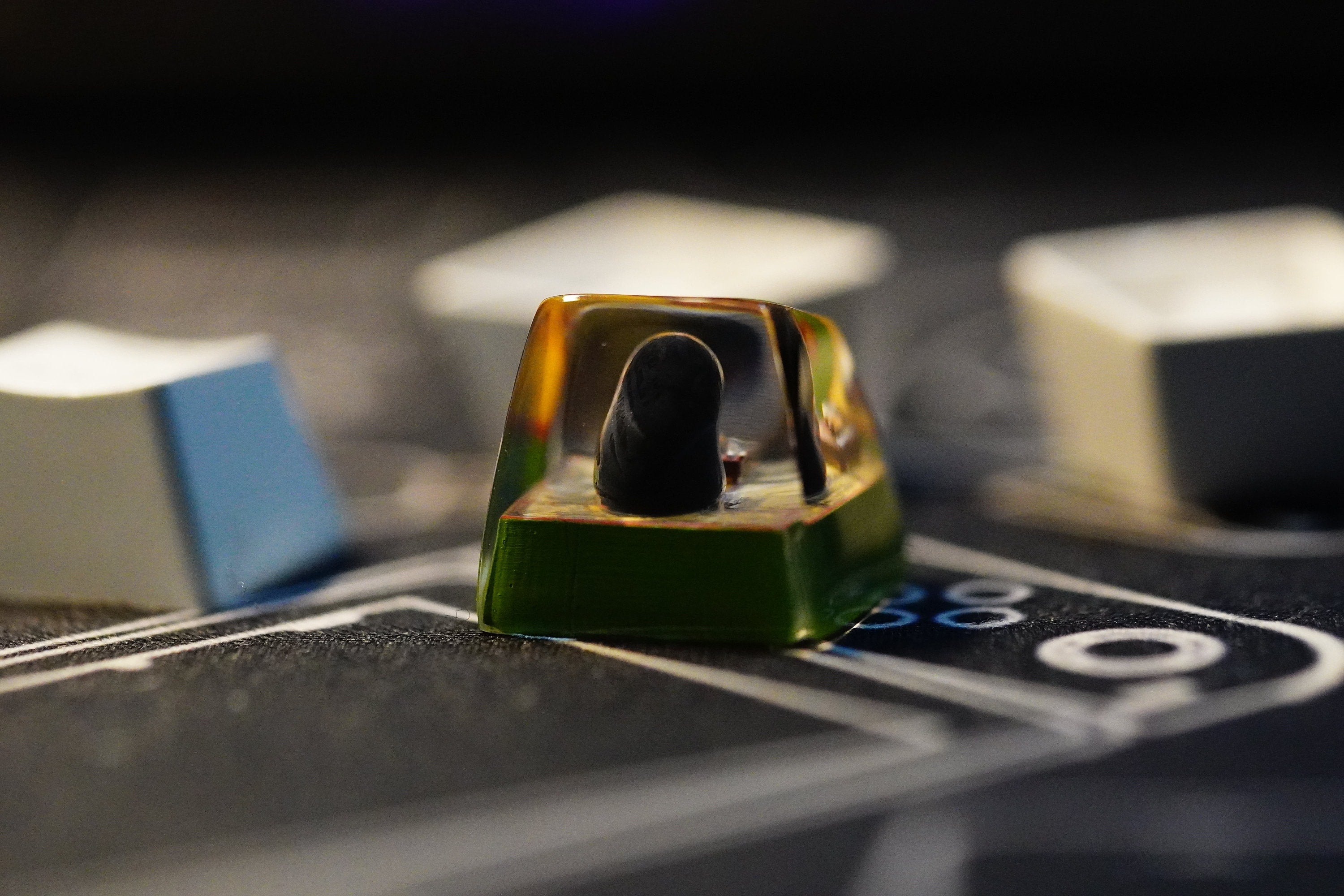 N.o Fa.c.e Keycap, Cube Artisan Keycap, ESC keycap, Gifts for, Birthday, Christmas gift, Gift for Brother, wedding gift, spec