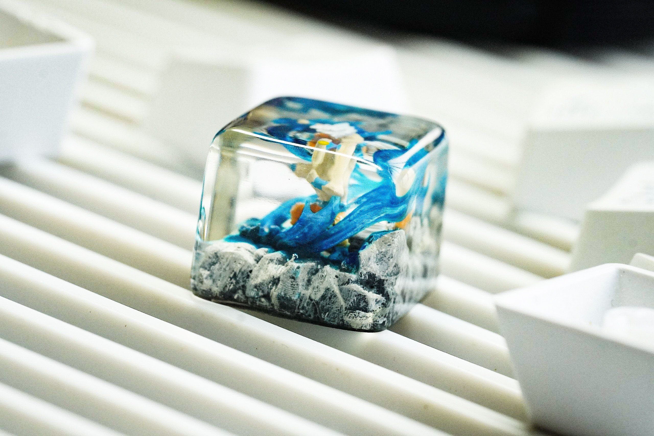 ANIME keycap, Custom keycapfor Art Deco, Keycap Resin for Personalized Gift , Personalized keycap Gift Supplies
