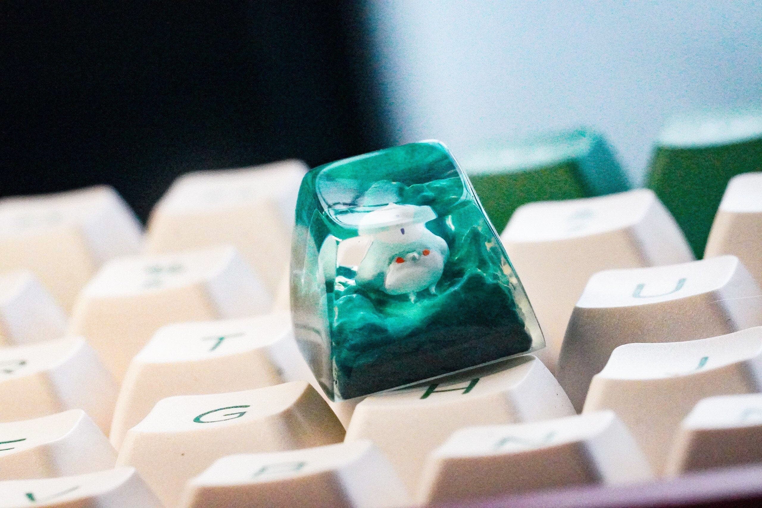 Handmade Custom Ge.nsh.in Im.pa.ct keycap, Ge.nshin Impact Cute Alatus Xiao Bird keycap for mechanical keyboard, custom gamin