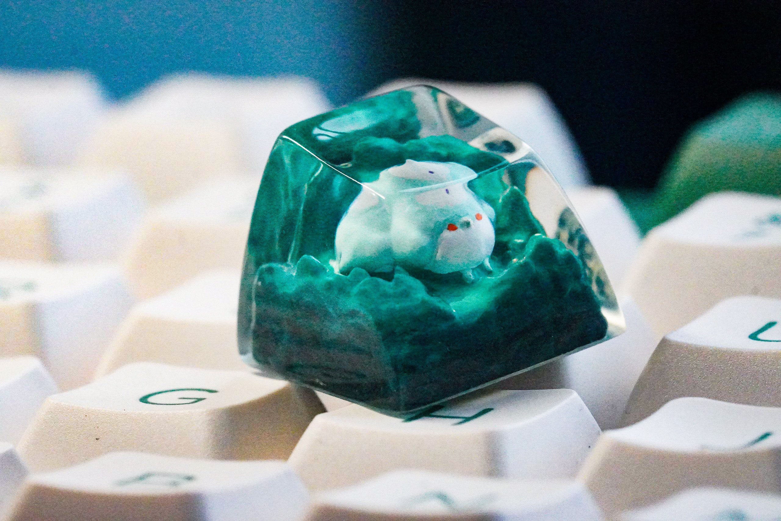 Handmade Custom Ge.nsh.in Im.pa.ct keycap, Ge.nshin Impact Cute Alatus Xiao Bird keycap for mechanical keyboard, custom gamin