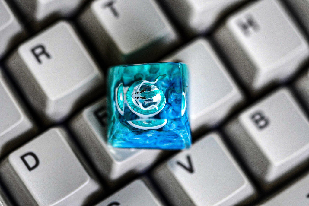 Haku Dragon SA Keycaps, DRAGON resin, EPOXY Resin Molds, Cherry mx Keycaps,Cute Handmade Gaming Running Up to Hill Qawaii Coo