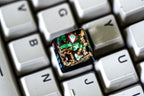 fly.g.on po.ke.mo.n keycap, po.ke.mo.n spacebar keycap, artisan keycap, valentine gift, po.ke.m.on keycap set, resin artisan