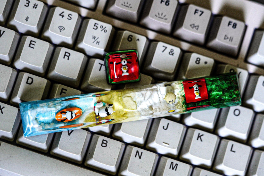 S.no.op.y spacebar 6.25U, Custom keycap, Keycaps, Artisan keycap, Artisan spacebar, Mechanical Gaming Keyboard, Gift for him