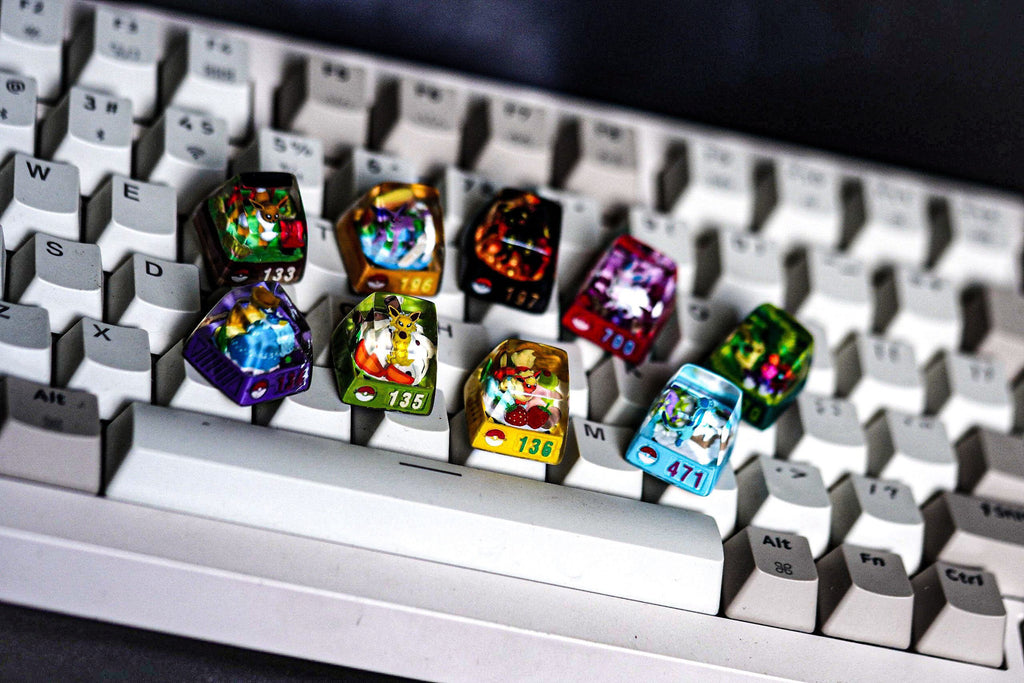 Ee.ve.e keycap, Custom pok.e.mon keycap, handmade keycaps, Artisan keycap, Cherry mx keycaps, Mechanical Gaming Keyboard, Gif