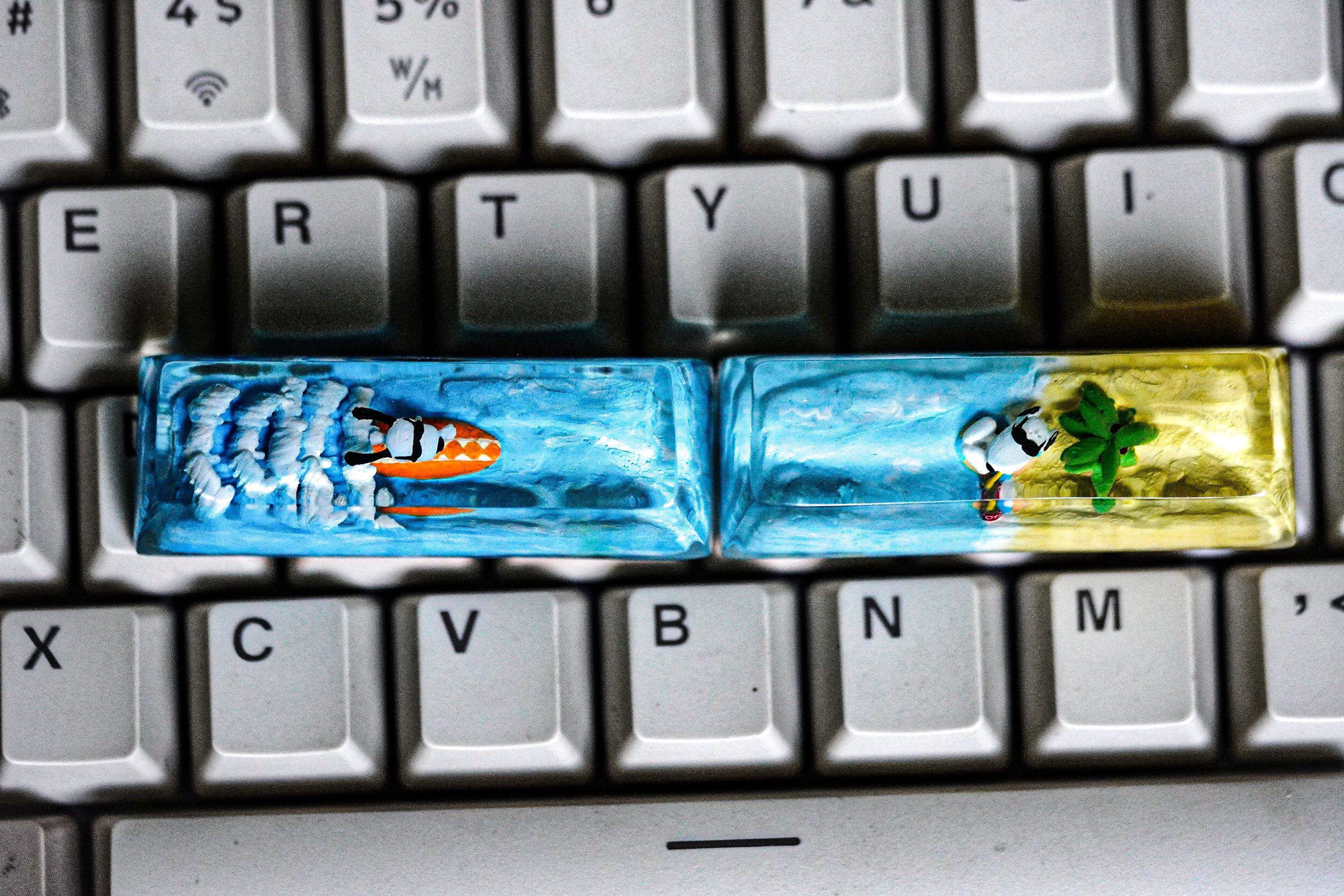 Christmas S.no.o.py Keycap, Snoopy Artisan Keycap, Artisan Keycap, Christmas Artisan Keycap, Christmas Gift keycap for Mechan