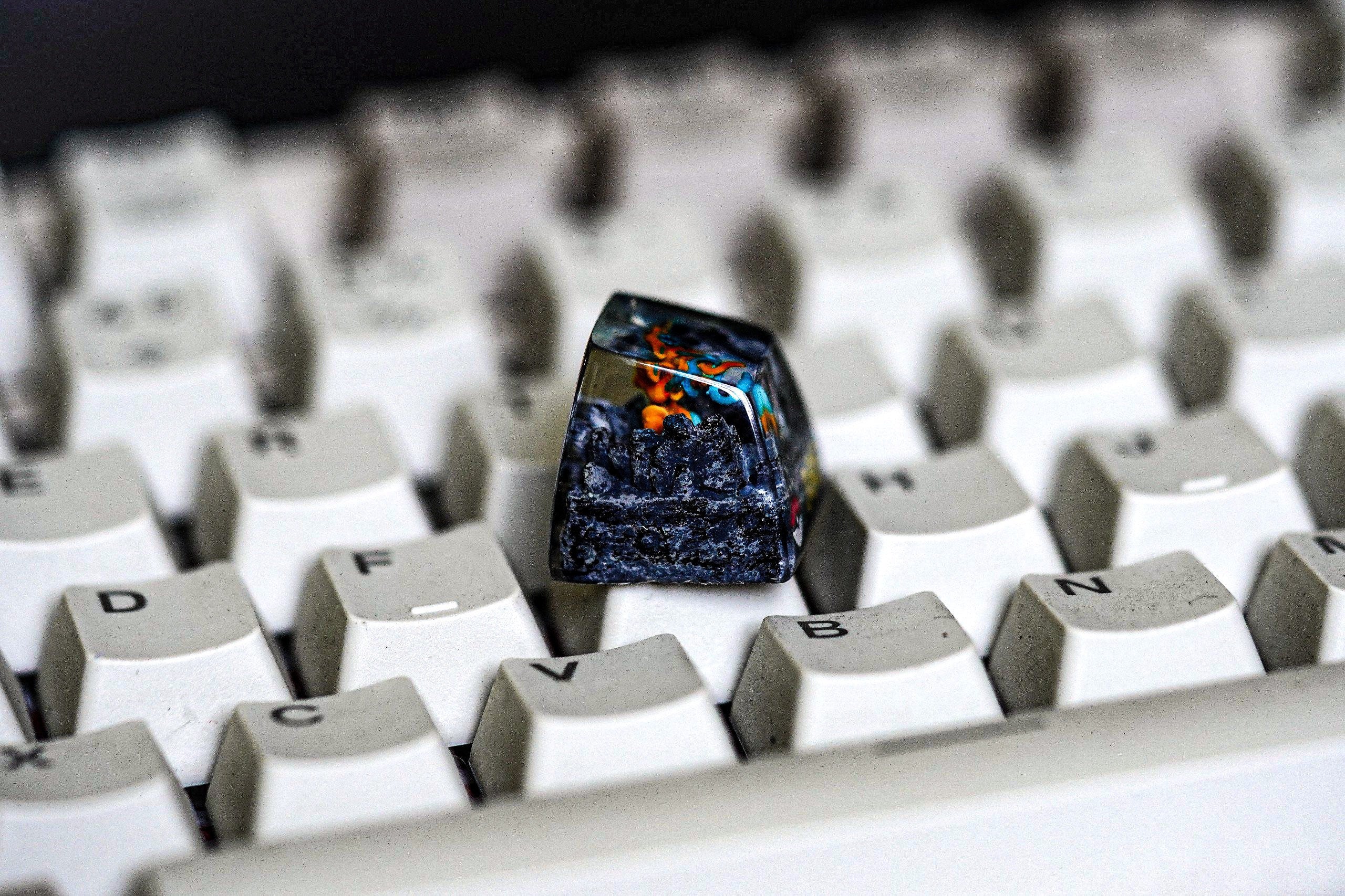 De.ox.ys keycap, Custom po.ke.m.on keycap, handmade keycaps, Artisan keycap, Cherry mx keycaps, Mechanical Gaming Keyboard, G