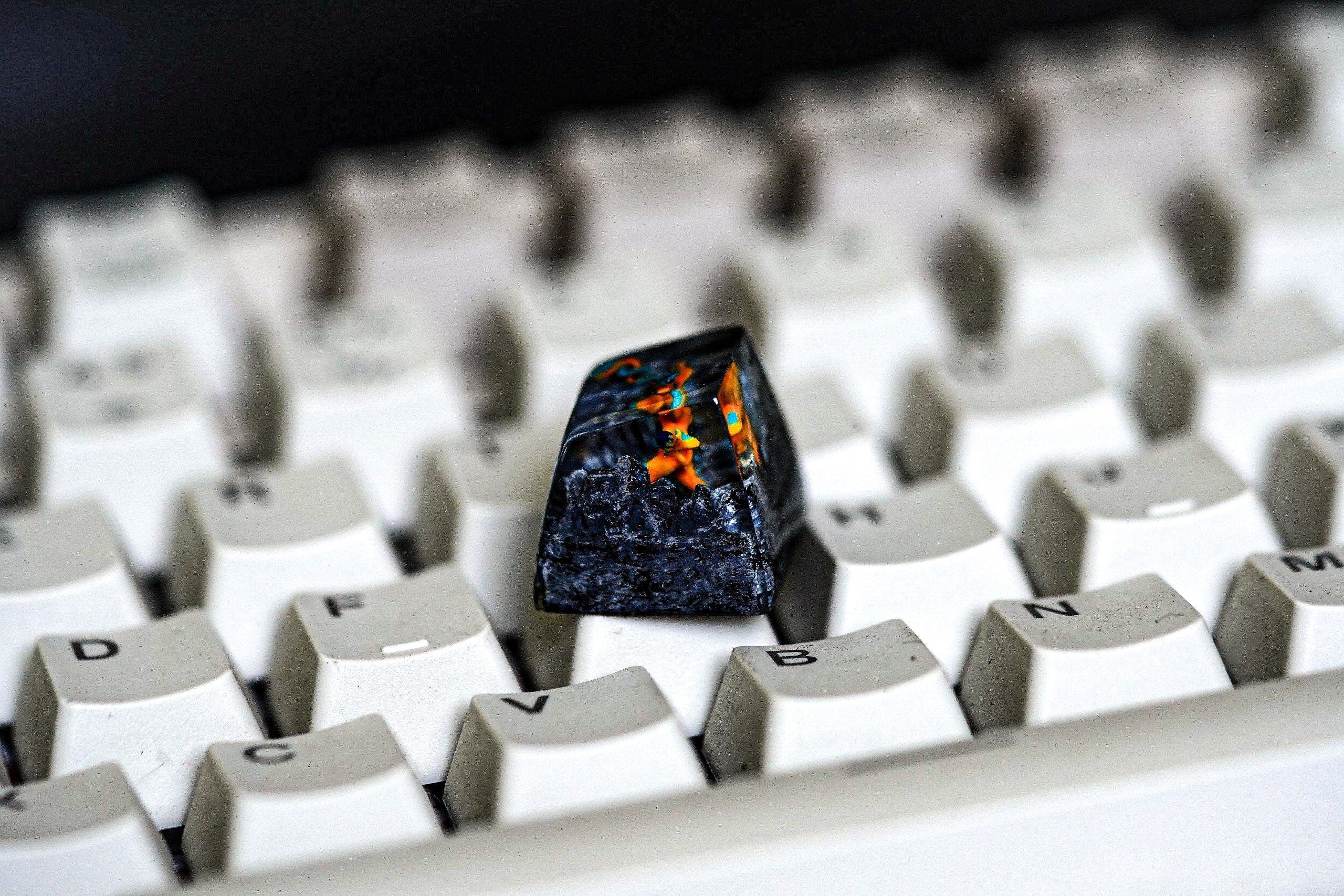 De.ox.ys keycap, Custom po.ke.m.on keycap, handmade keycaps, Artisan keycap, Cherry mx keycaps, Mechanical Gaming Keyboard, G