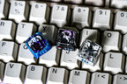 Custom your keycap, Gift, Resin keycap, Keycaps, Artisan keycap, Cherry mx, Mechanical Keyboard, numpad keycaps, m.ew.two, Ze