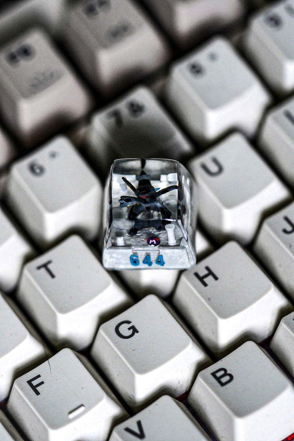 Custom your keycap, Gift, Resin keycap, Keycaps, Artisan keycap, Cherry mx, Mechanical Keyboard, numpad keycaps, m.ew.two, Ze