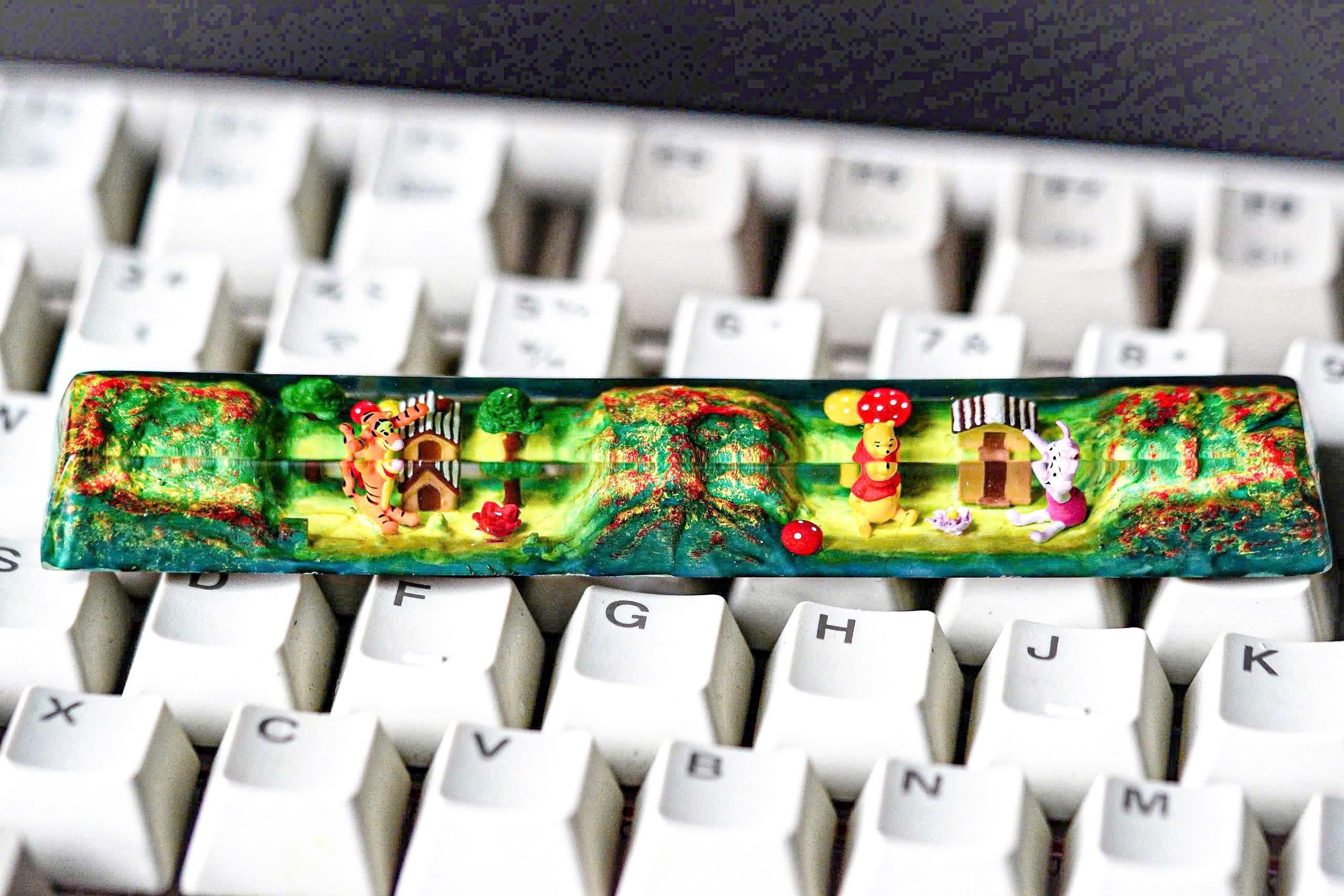 Resin Wi.nni.e the P.oo.h inspired keycaps, Custom resin Keycap SA profile, Custom spacebar keycap, Handmade Resin Keycap, Cu