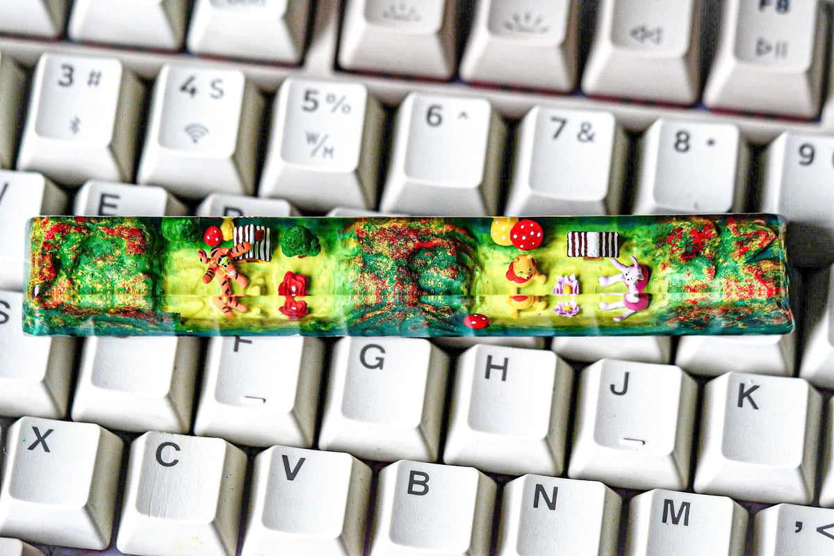 Resin Wi.nni.e the P.oo.h inspired keycaps, Custom resin Keycap SA profile, Custom spacebar keycap, Handmade Resin Keycap, Cu