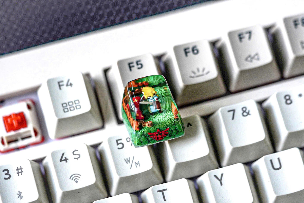 Zel.da Shield Le.gend of Zel.da keycap, Ma.jo.ra Mask resin artisan keycap, Anime Keycap, Gaming decor, Gamings keycap, Chris