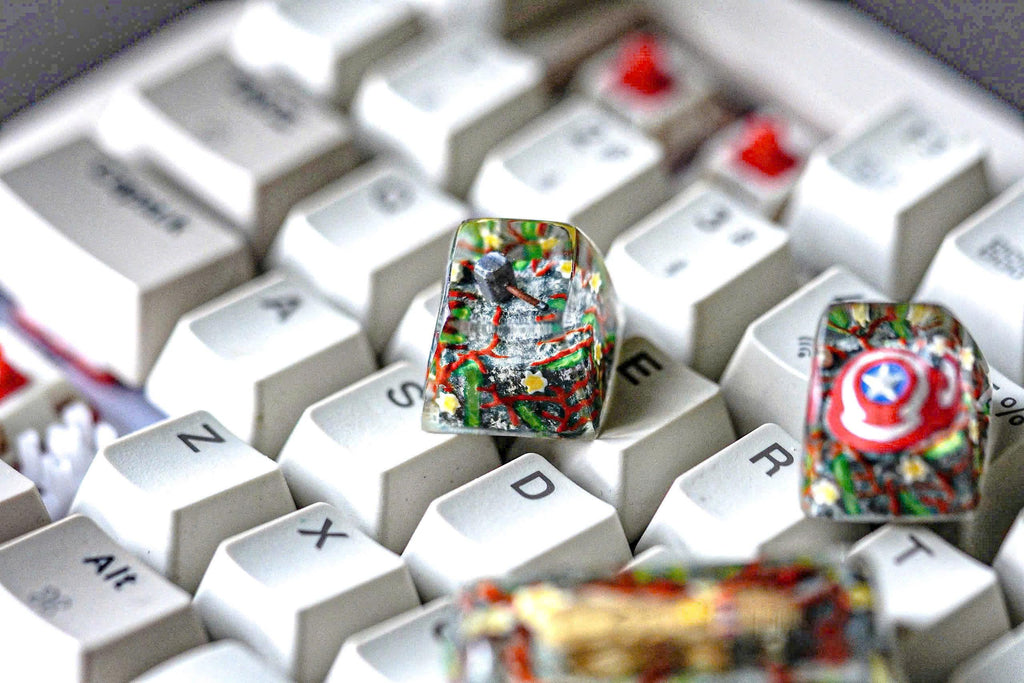 iconic hero keycap, Supper hero resin keycap,  Halloween gift , handmade keycap, anime keycap, Artisan Keycap, Birthday Gift,