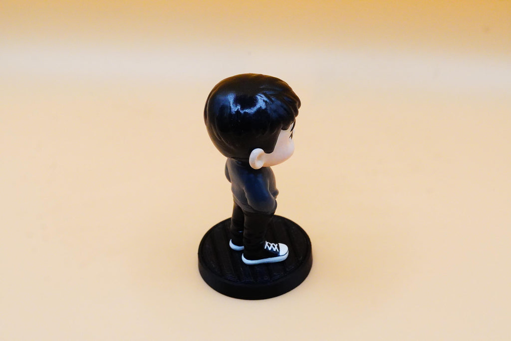 hand-painted personalized 3D mini cartoon action figure from your photo, Custom Toys, Custom Desktop Decoration