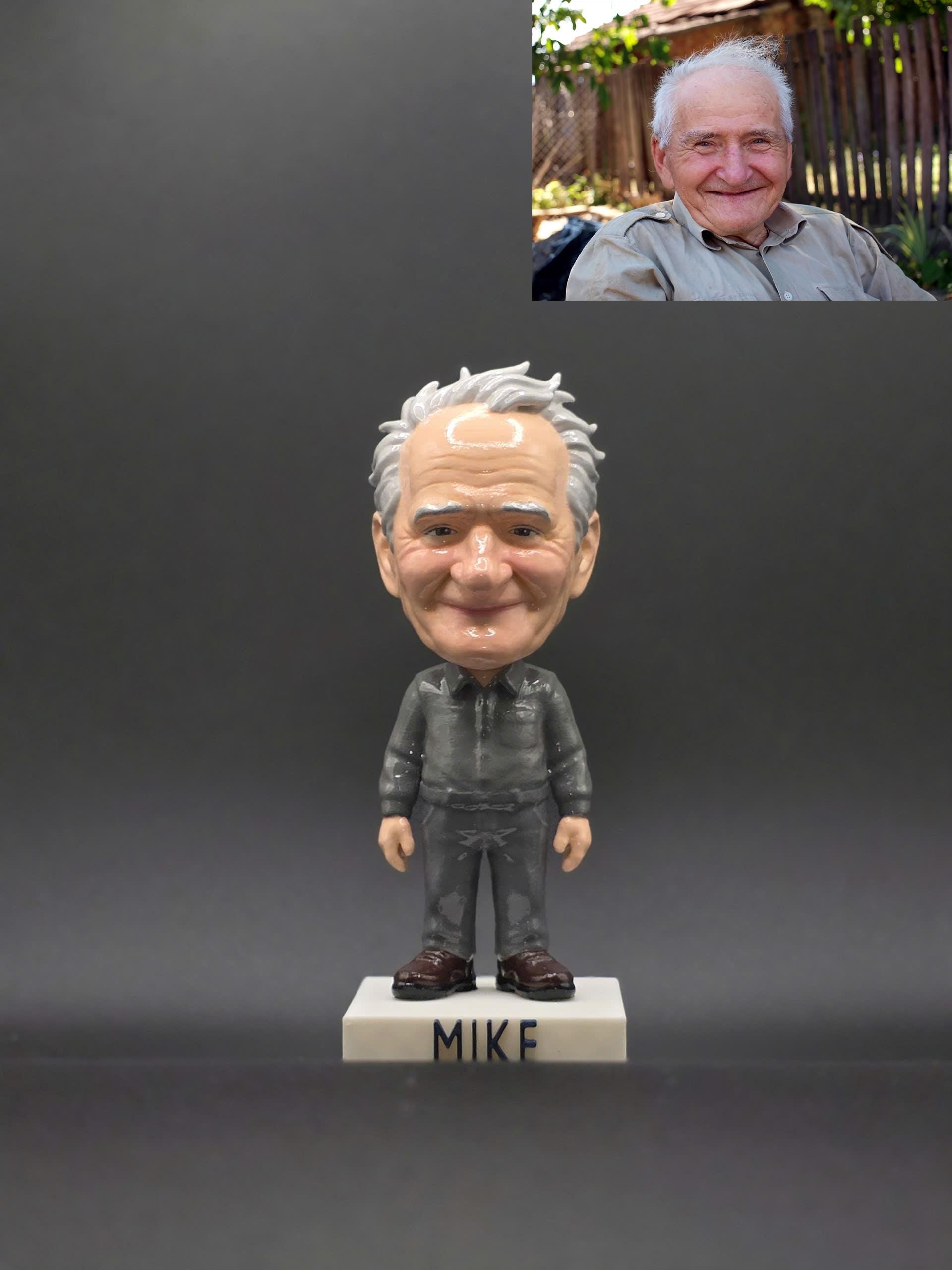 Custom Bobblehead From Photo, Personalized Figurine With Name Base, Handmade Mini Me Gift, Unique Gift for Him Her, Fathers D